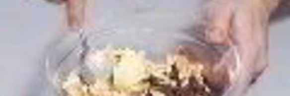 фрукты с шоколадной крошкой в мультиварке