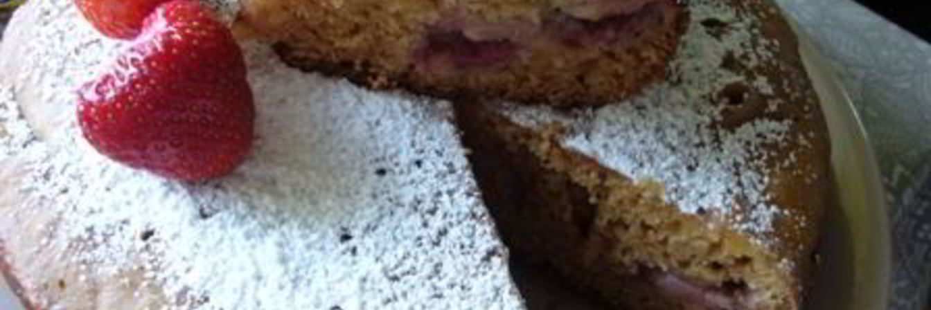 Клубничный десерт в мультиварке