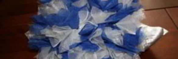 ежик из конфет