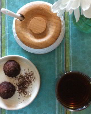 Полезные конфеты из фиников и бананов