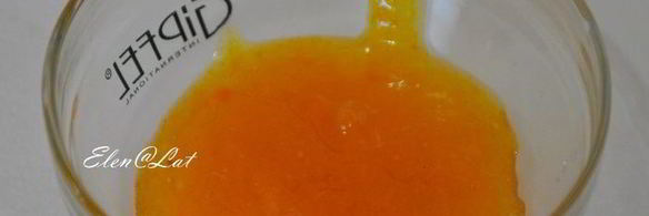 шоколадные конфеты с тыквенным кремом, мандариновым мармеладом и миндалем