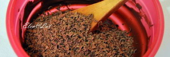 шоколадные конфеты с тыквенным кремом, мандариновым мармеладом и миндалем