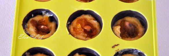 шоколадные конфеты с тыквенным кремом, мандариновым мармеладом и миндалем