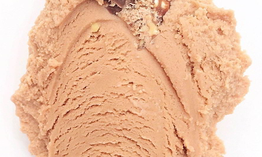 Рецепт замороженного йогурта с нутеллой и конфетами ferrero rocher