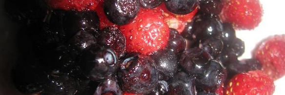 блинчики 3 злака с творожно-ягодным кремом