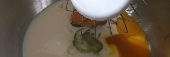 блинчики с клубникой и заварным кремом