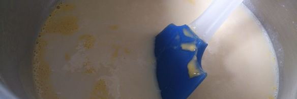 блинчики с клубникой и заварным кремом