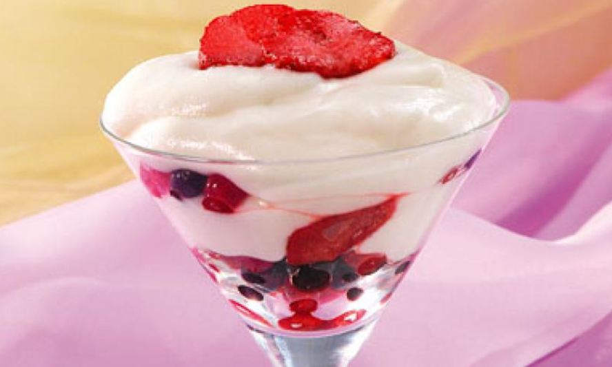 Рецепт марципанового крема с ягодами