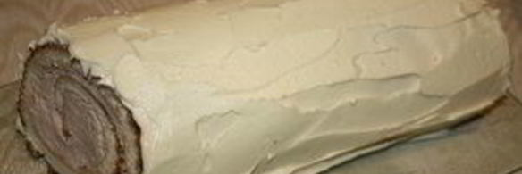 рулет рождественское полено с кремом из белого шоколада