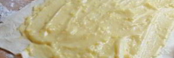 слоеные коржики с заварным кремом