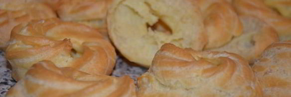 заварные колечки с творожным кремом