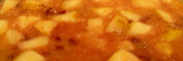 легкий десерт из грейпфрута с меренгой и фисташками