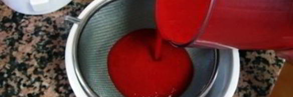 клубничное мороженое с мятой