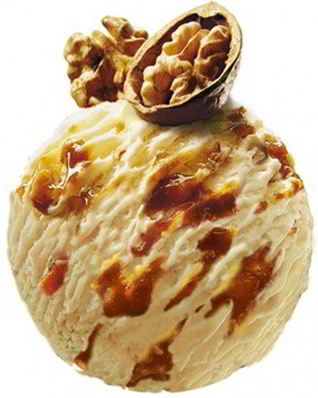 Мороженое с грецким орехом и кленовым сиропом