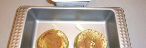 печеные яблоки с пломбиром