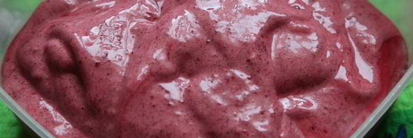 полезное вишневое мороженое