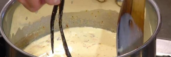 шафранное мороженое