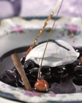 Вишневое мороженое с ликером Амаретто