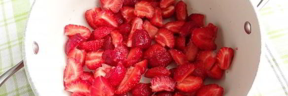 клубнично-зефирный мусс