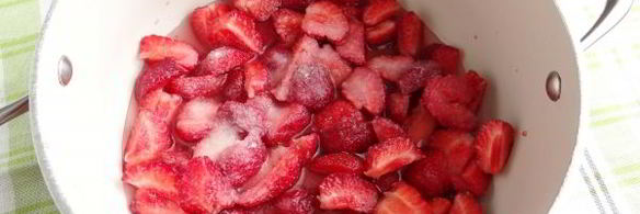 клубнично-зефирный мусс