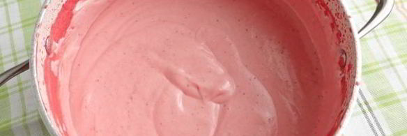 клубнично-зефирный мусс