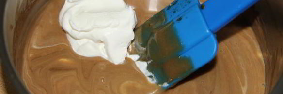 кофейный крем-мусс с белым шоколадом