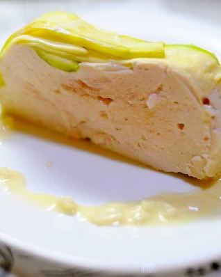 Куриный мусс с соусом с добавлением Мадеры