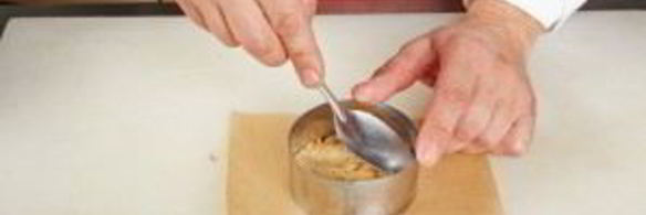 легкий мусс с клюквенно-медовым соусом