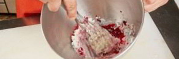 легкий мусс с клюквенно-медовым соусом