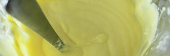 лимонно-шоколадный муссовый торт