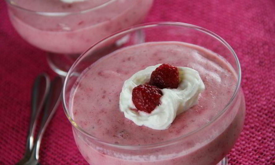 Рецепт мусса из малины и сгущенного молока