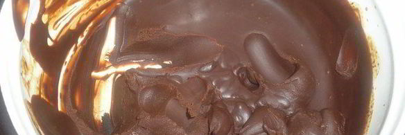 шоколадный торт-мусс с кофейно-карамельными трюфелями