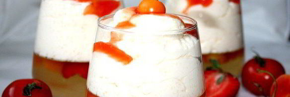 винное желе с нежным рисовым муссом и томатно-ягодным соусом