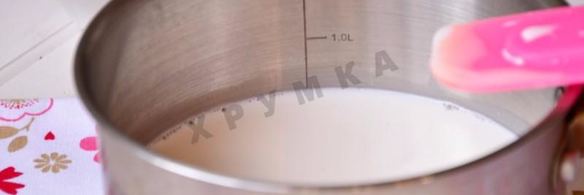 панна-котта со сгущенным молоком и клубничным конфитюром