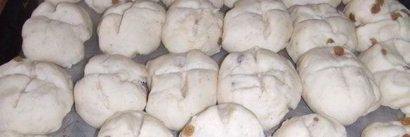 булочки пасхальные