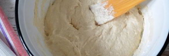 кулич с миндалем и лимонной цедрой