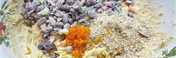 пасхальный кулич-кекс симнель