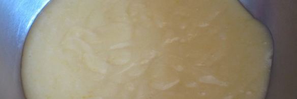 пасхальные творожные булочки с заварным кремом и абрикосами