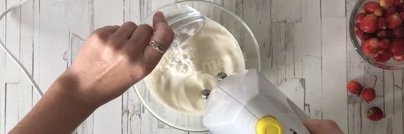 сливочное суфле с земляникой