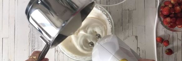 сливочное суфле с земляникой