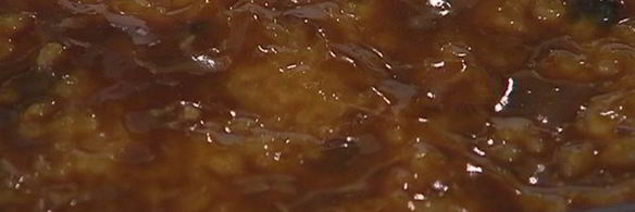 ванильный рисовый пудинг с изюмом и карамелью