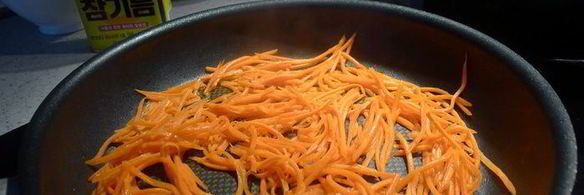 чанчи куксу — праздничная корейская лапша