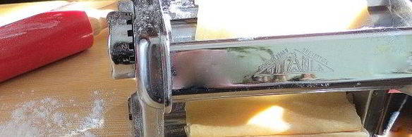 домашняя лапша двух видов