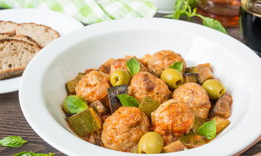 Рецепт фрикаделек из индейки с овощами