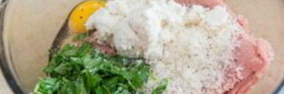 фрикадельки из индейки в грибном соусе