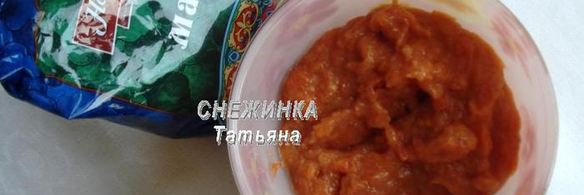 фрикадельки из маша с банановым соусом в капустных лепестках