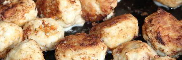 фрикадельки из трески в томатно-базиликовом соусе