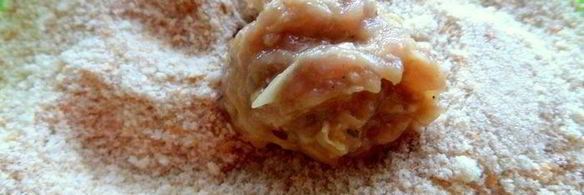 фрикадельки с гречкой