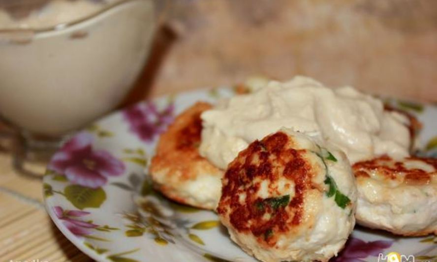 Рецепт фрикаделек со сливочным сыром в белом соусе