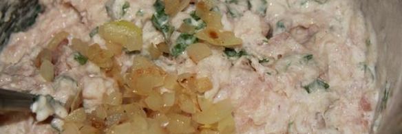 фрикадельки со сливочным сыром в белом соусе